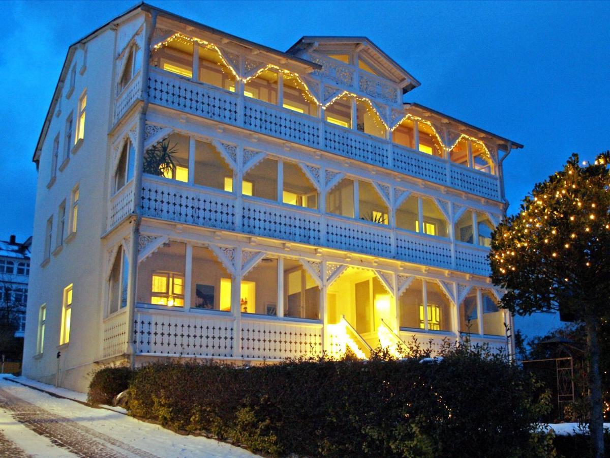 זאסניץ Ferienzimmer In Der Villa Ostseelilie מראה חיצוני תמונה
