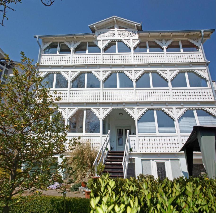 זאסניץ Ferienzimmer In Der Villa Ostseelilie מראה חיצוני תמונה