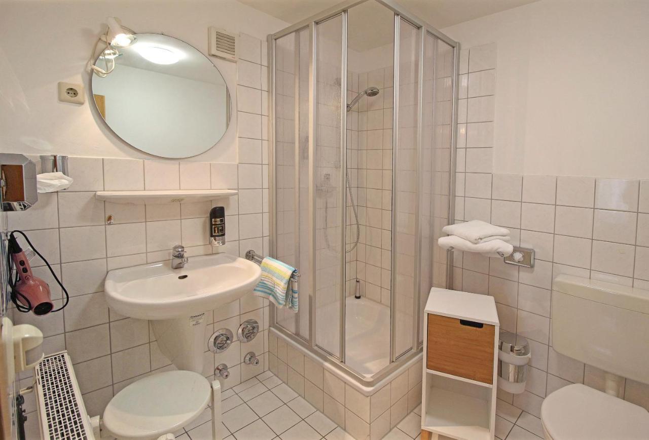 זאסניץ Ferienzimmer In Der Villa Ostseelilie מראה חיצוני תמונה